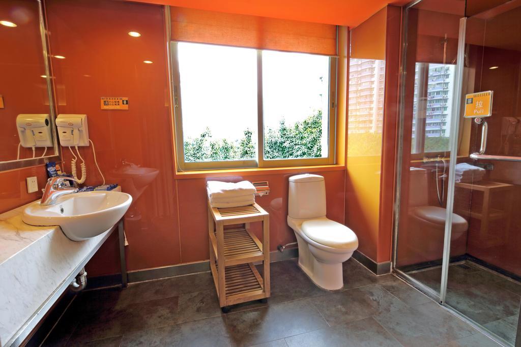 Gangding Garden Inn Canton Extérieur photo