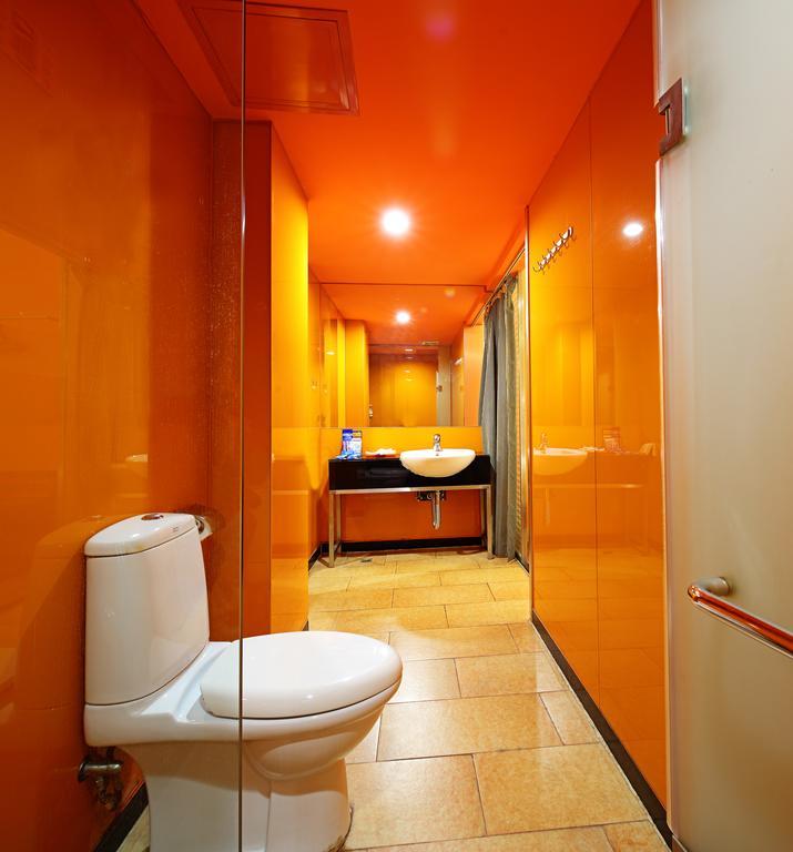Gangding Garden Inn Canton Extérieur photo